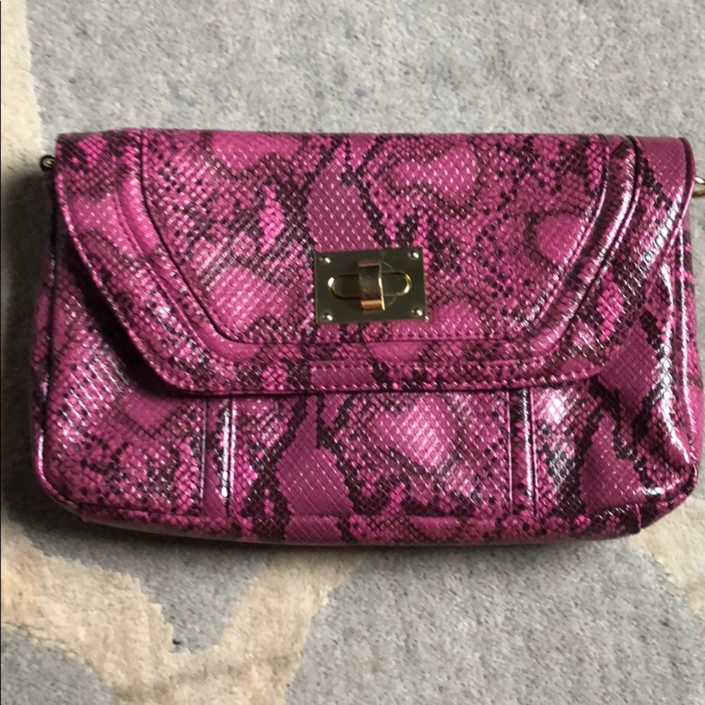 Steven Pink Snake clutch w optional chain strap